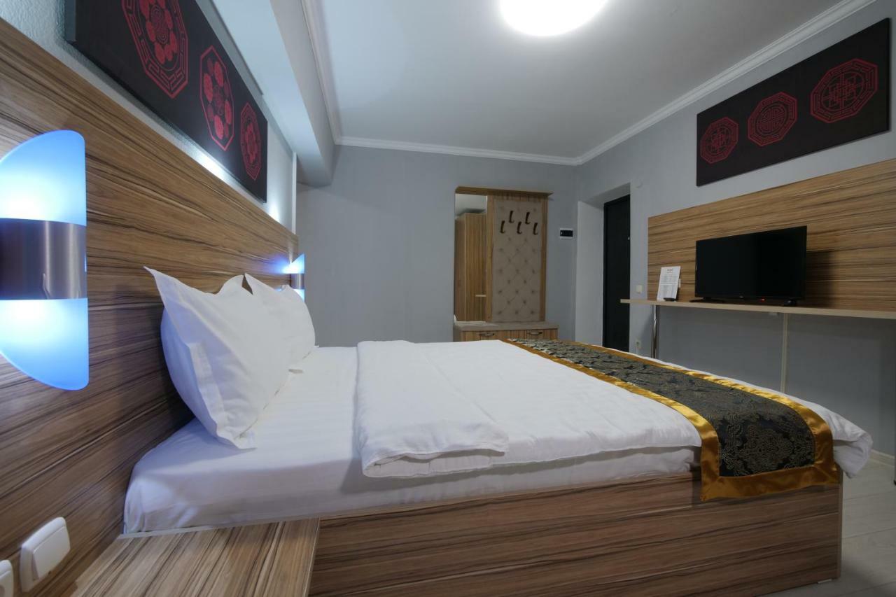 Asia Hotel Алматы Экстерьер фото